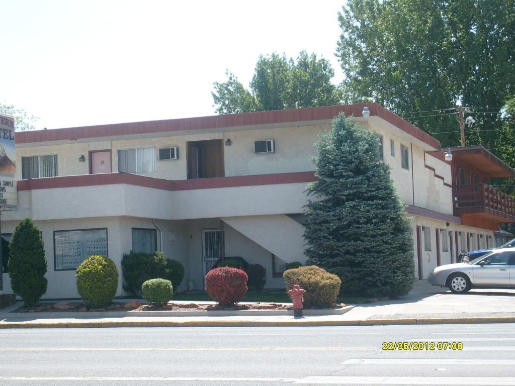 Western Motel Montrose Co Exterior photo